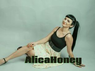 AlicaHoney