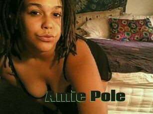 Amie_Pole