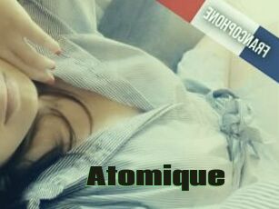 Atomique