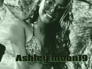 Ashley_moon19