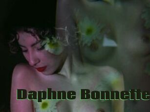 Daphne_Bonnette