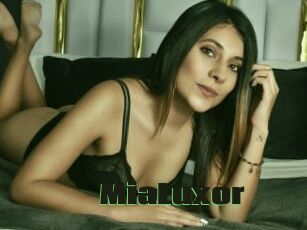 MiaLuxor
