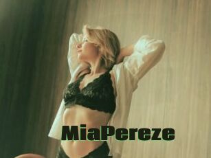 MiaPereze