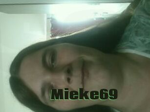 Mieke69