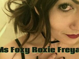 Ms_Foxy_Roxie_Freya