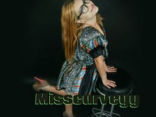 Misscurveyy
