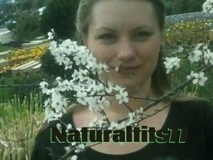 Naturaltits77