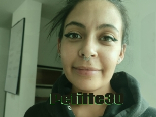 Petitte30