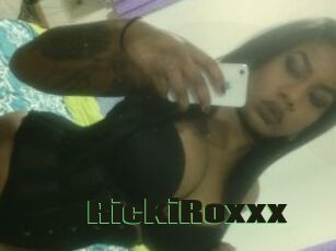 RickiRoxxx