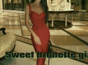 Sweet_Brunette_girl