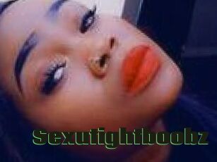 Sexutightboobz