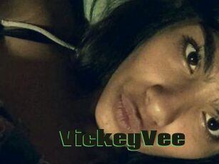 Vickey_Vee