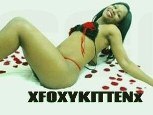 XFOXYKITTENx